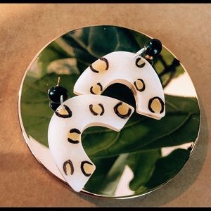 NEW! Handmade resin earrings